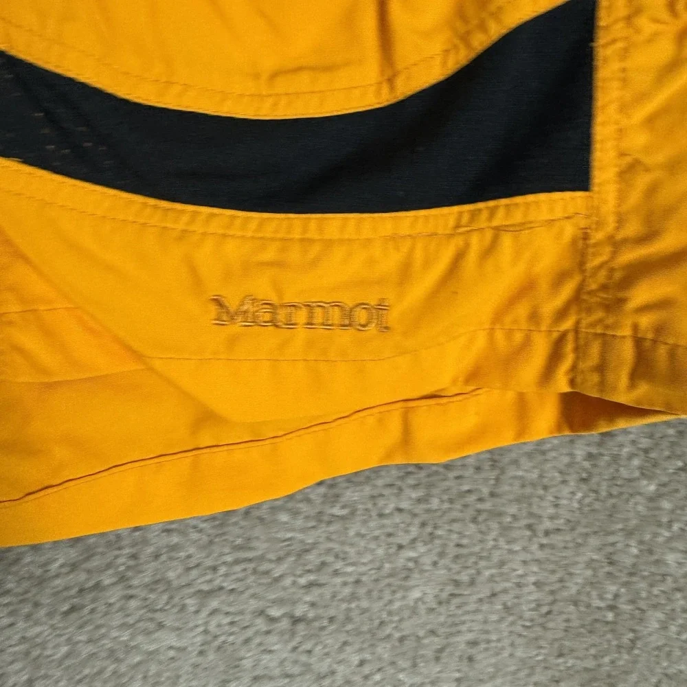 Marmot Shorts Mens Medium Yellow Quick Dry‎ Nylon Mesh Lined Swim Trunks Pockets